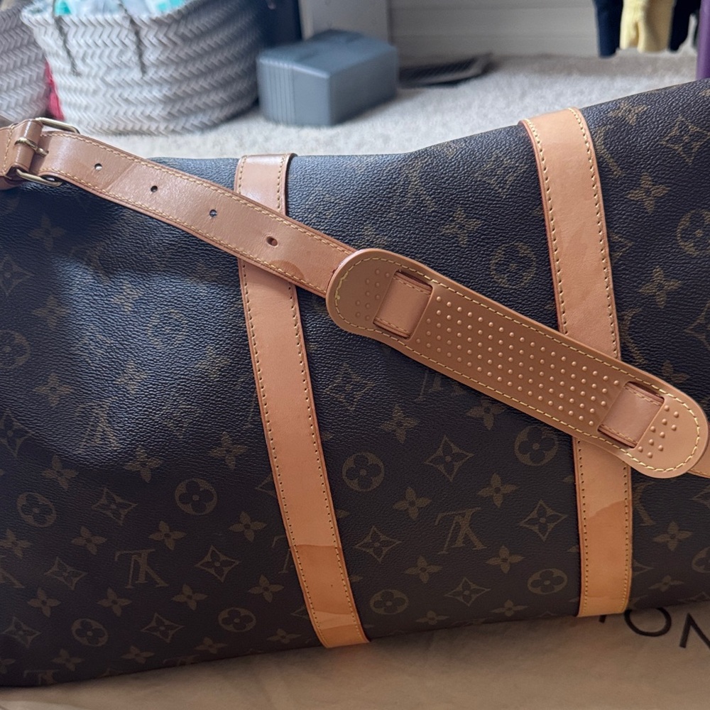 Louis Vuitton Brown Monogram Canvas 55 Duffel with Tan Leather Trim - Picture 4 of 16